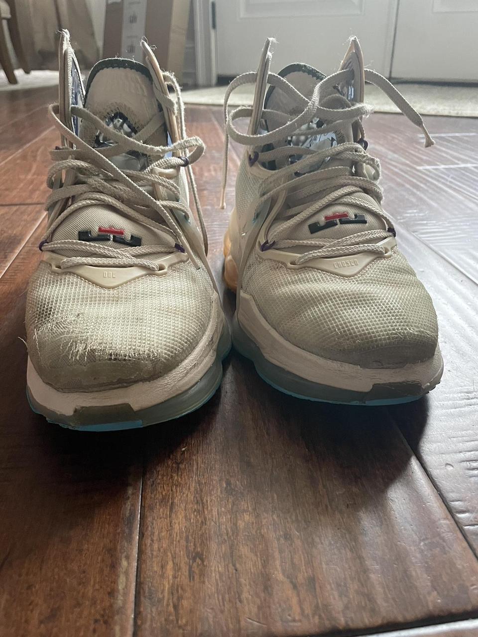 volt nike basketball shoes