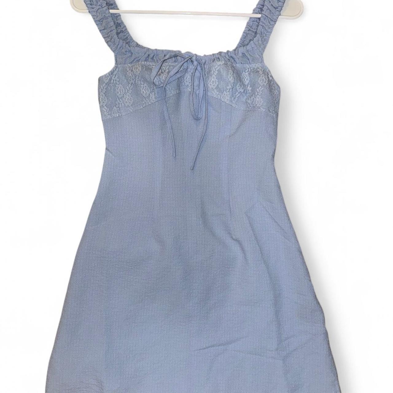 item listed by h3lena8