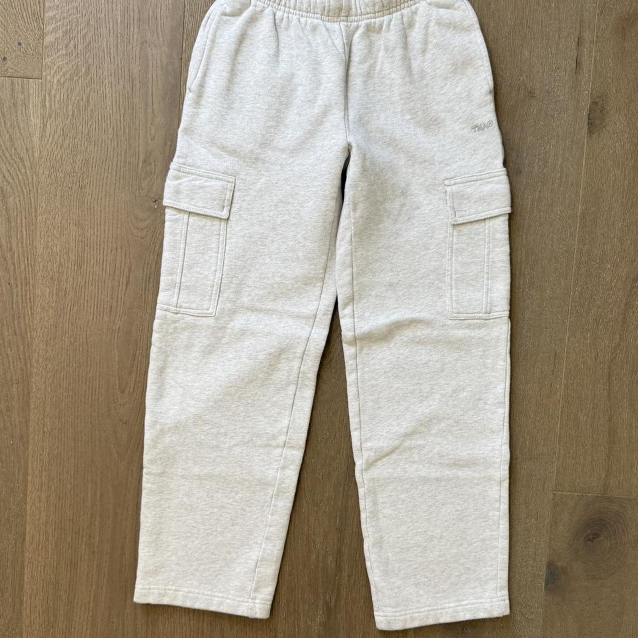 item listed by luisasherwood6