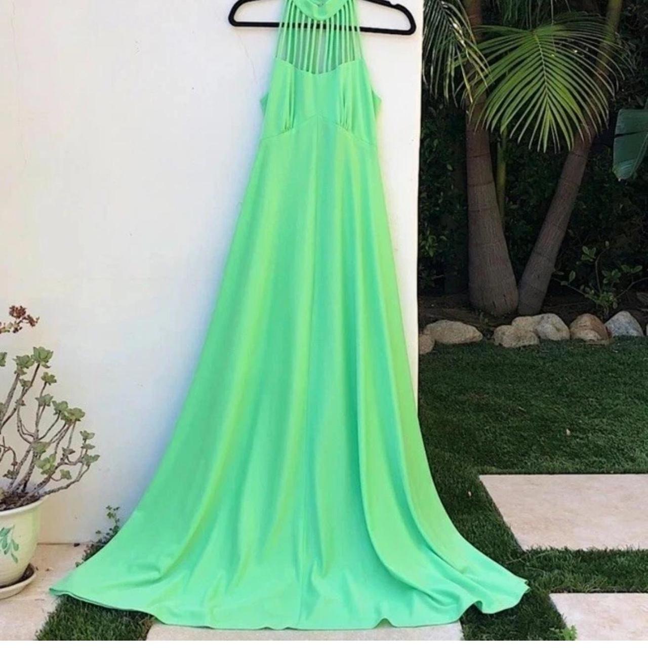item listed by runwaytothecircus