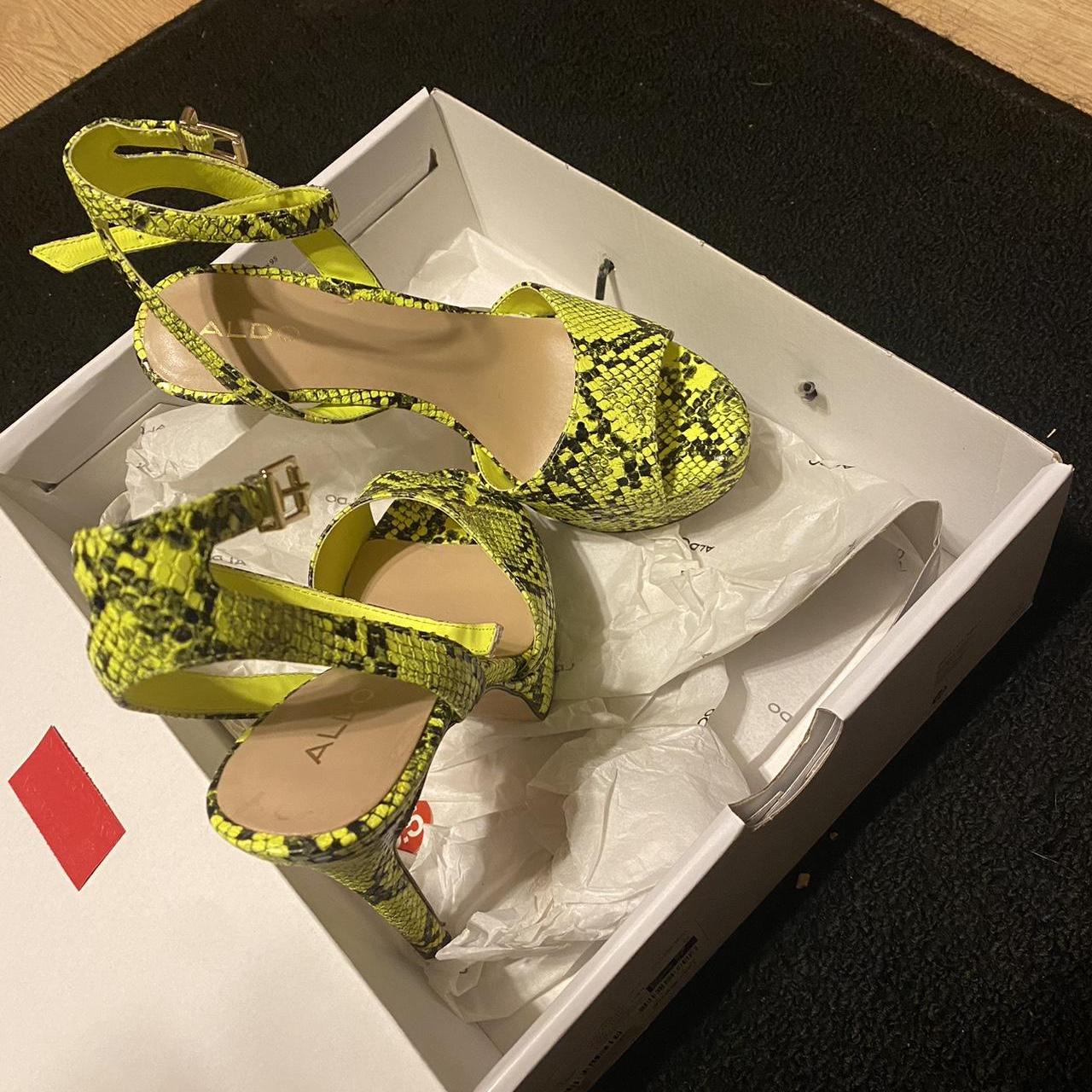 aldo neon green heels