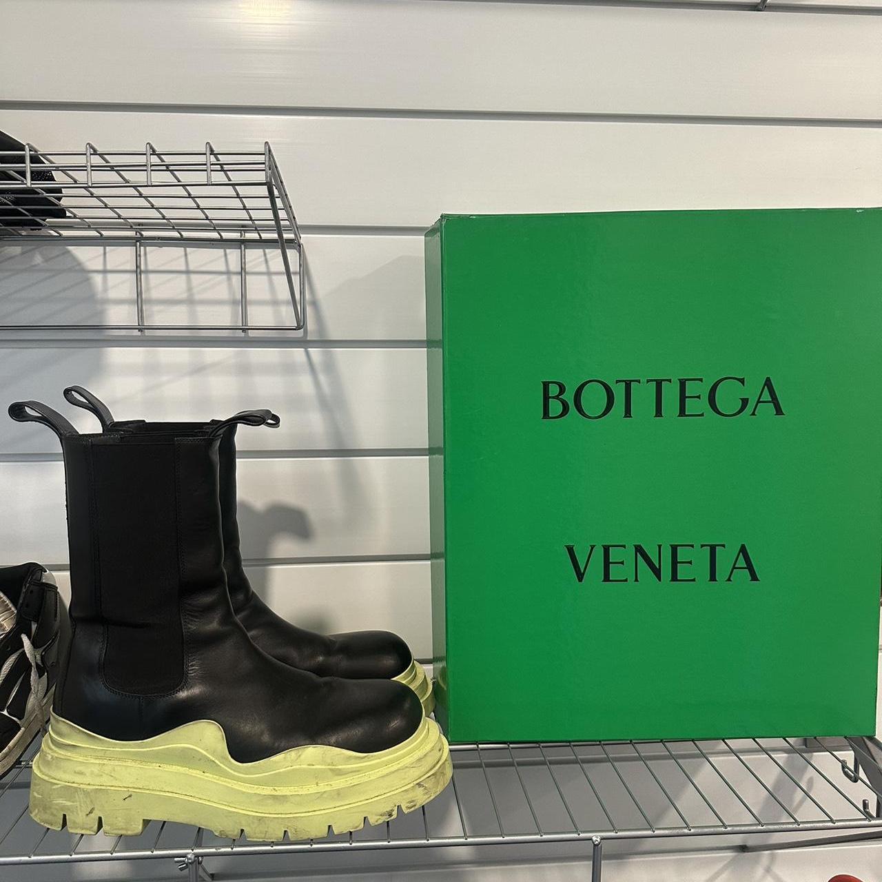 Size 44 Bottega Veneta Tire Boots used just need a | Depop Size 44 Bottega Veneta Tire Boots used just need a | Depop