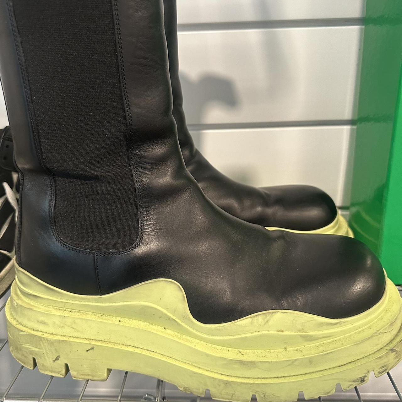 Size 44 Bottega Veneta Tire Boots used just need a | Depop Size 44 Bottega Veneta Tire Boots used just need a | Depop