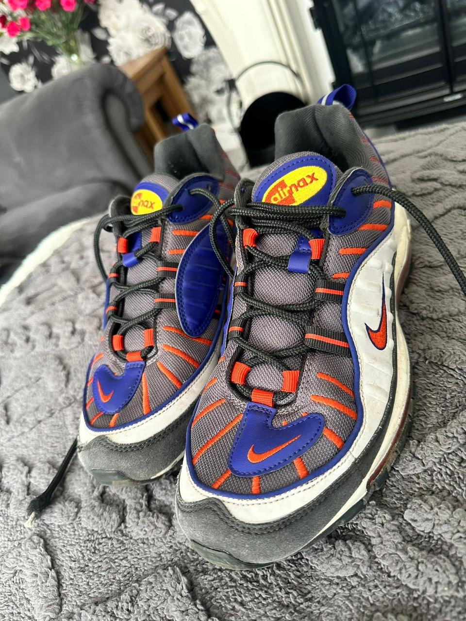 Very good condition Nike air max 98s OG Size. Depop