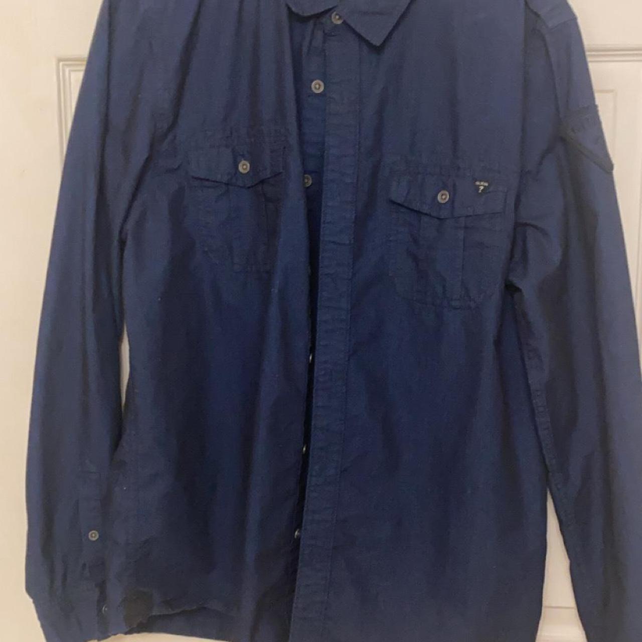 item listed by r3y3s15