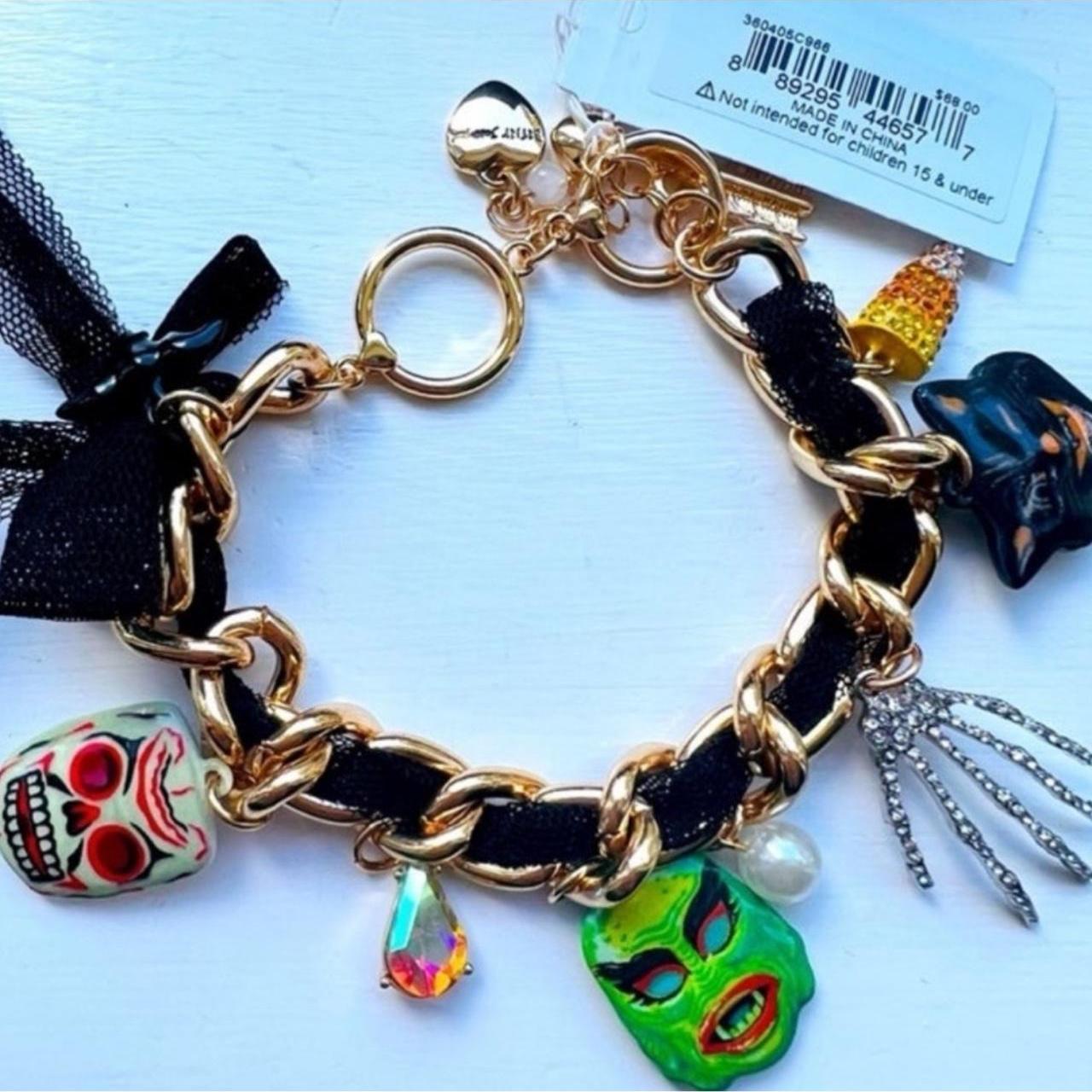 Betsey Johnson Halloween charm bracelet 🎃, Glows