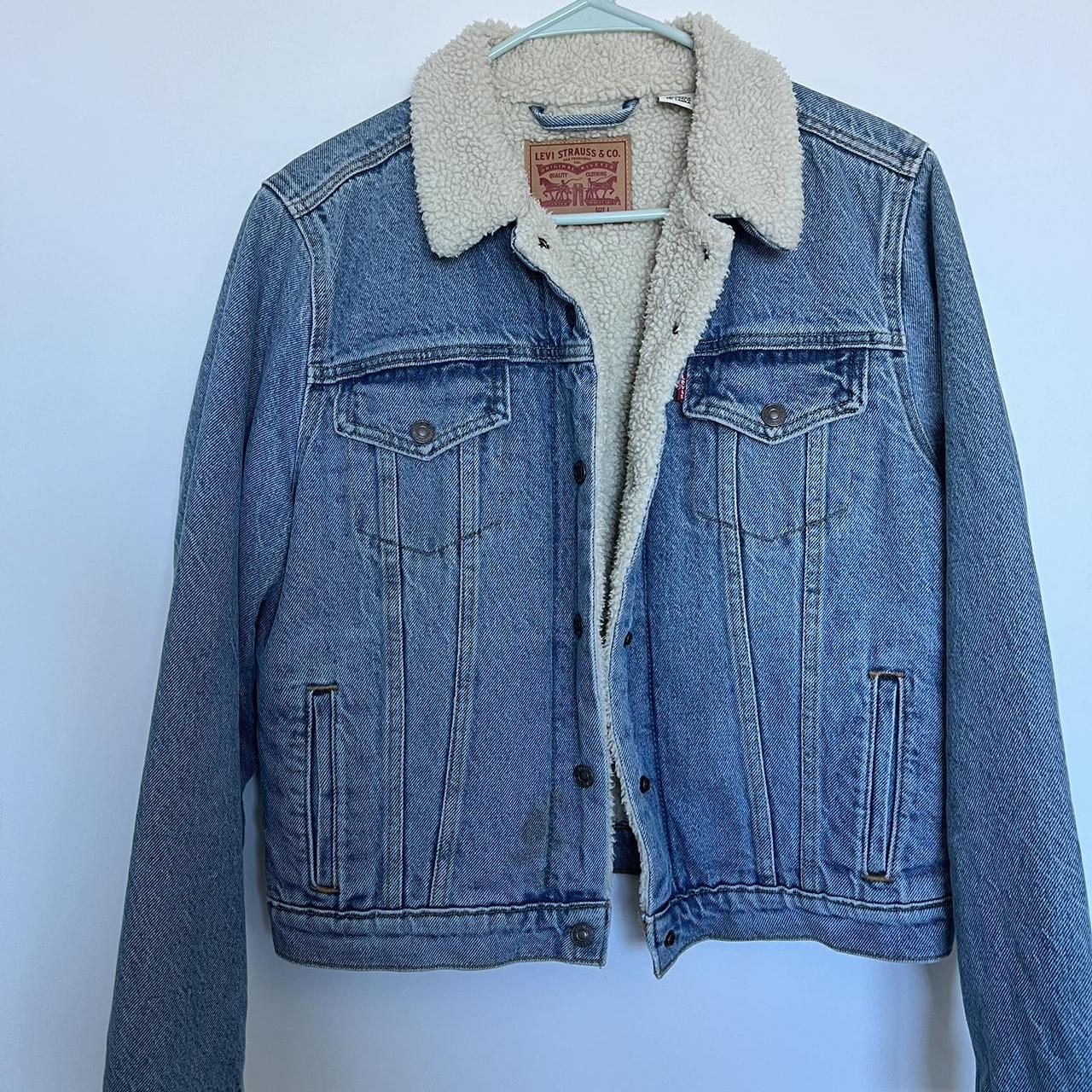 Women’s Large - 90s Levi's blue denim jacket with... - Depop