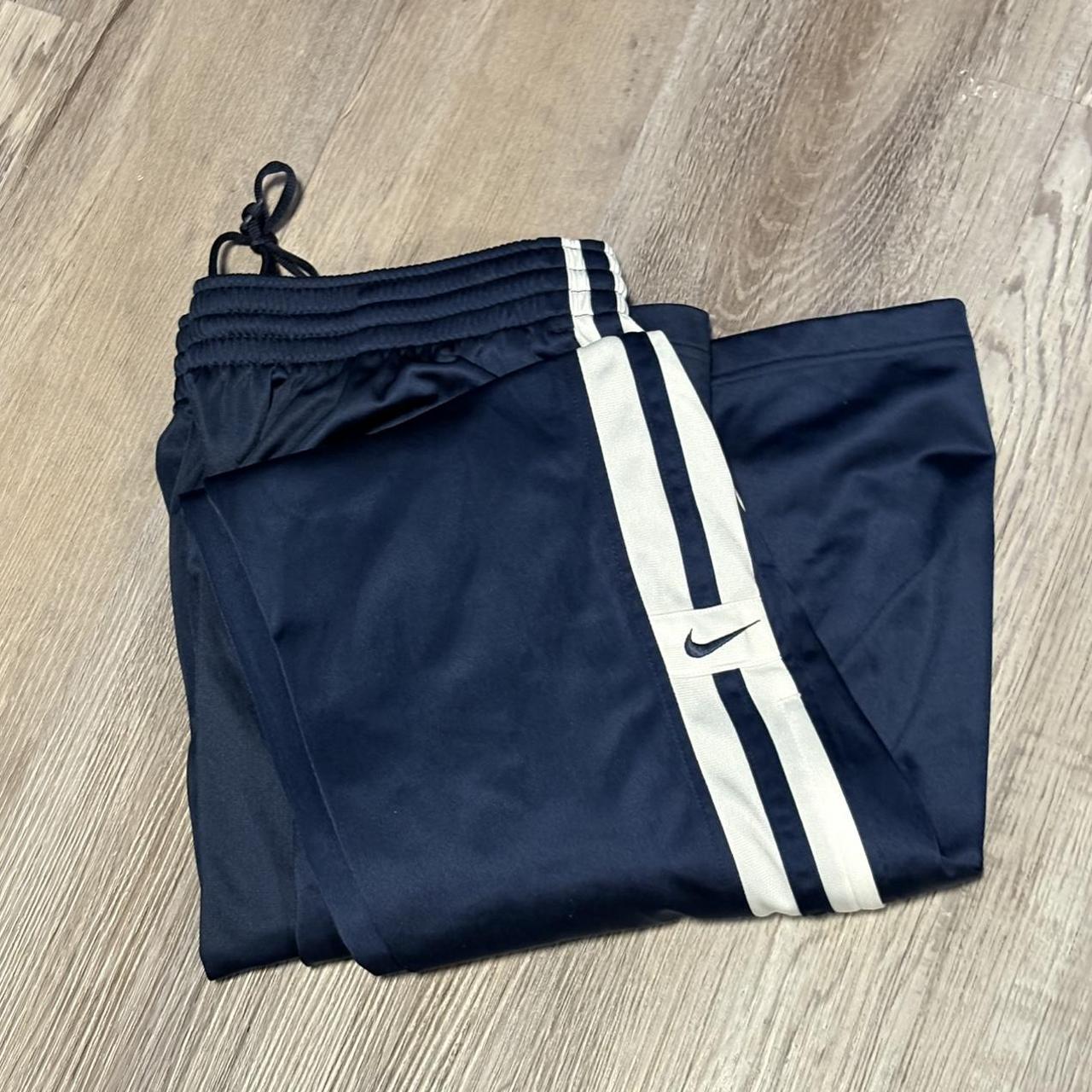 item listed by mostylethrifts