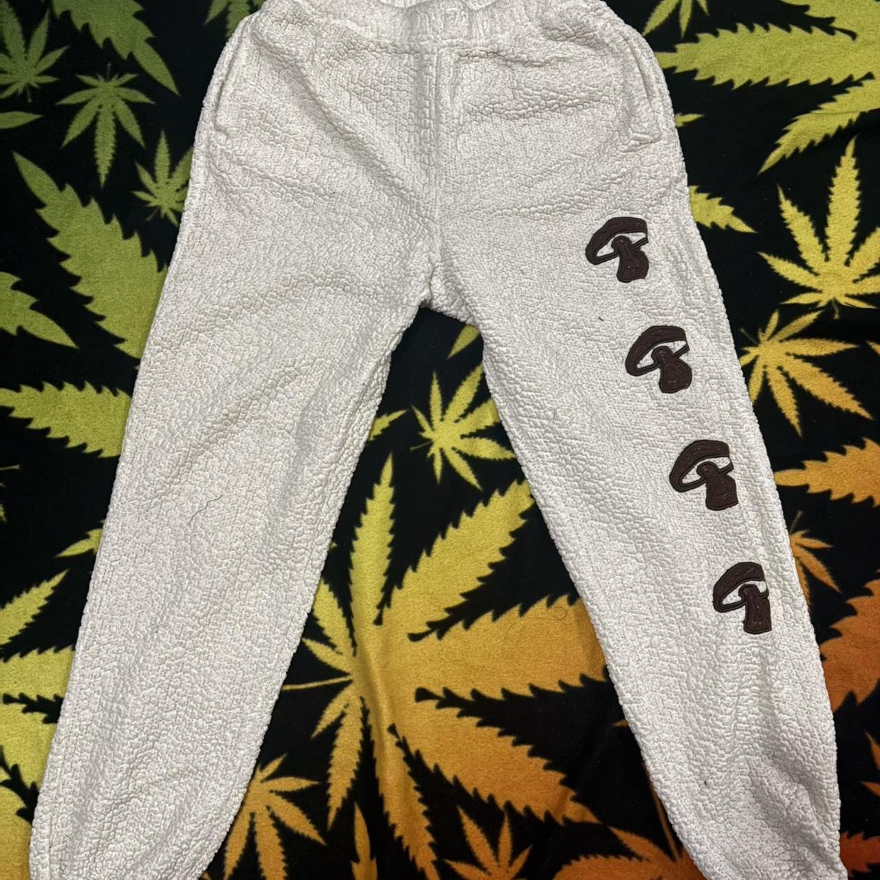 item listed by bbaddiesonabudget