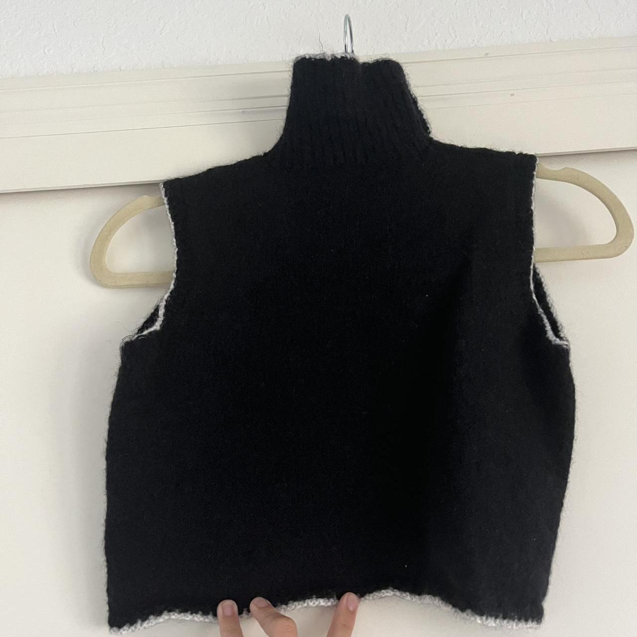 item listed by leahlaeuger