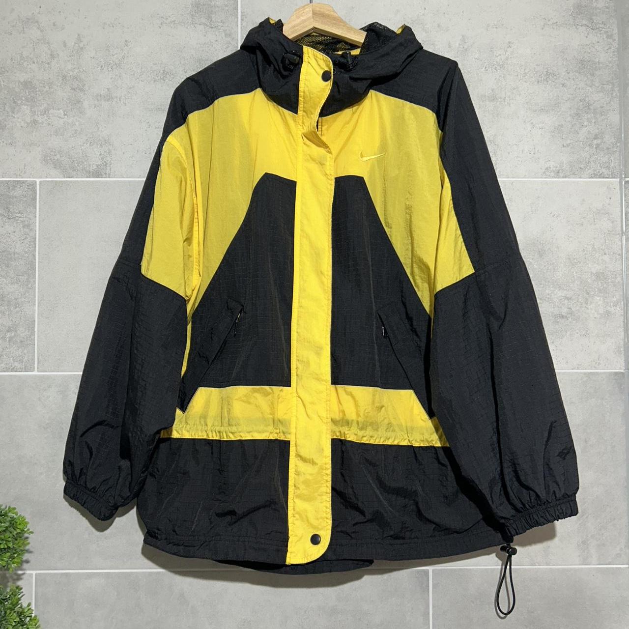 item listed by threadcraze1