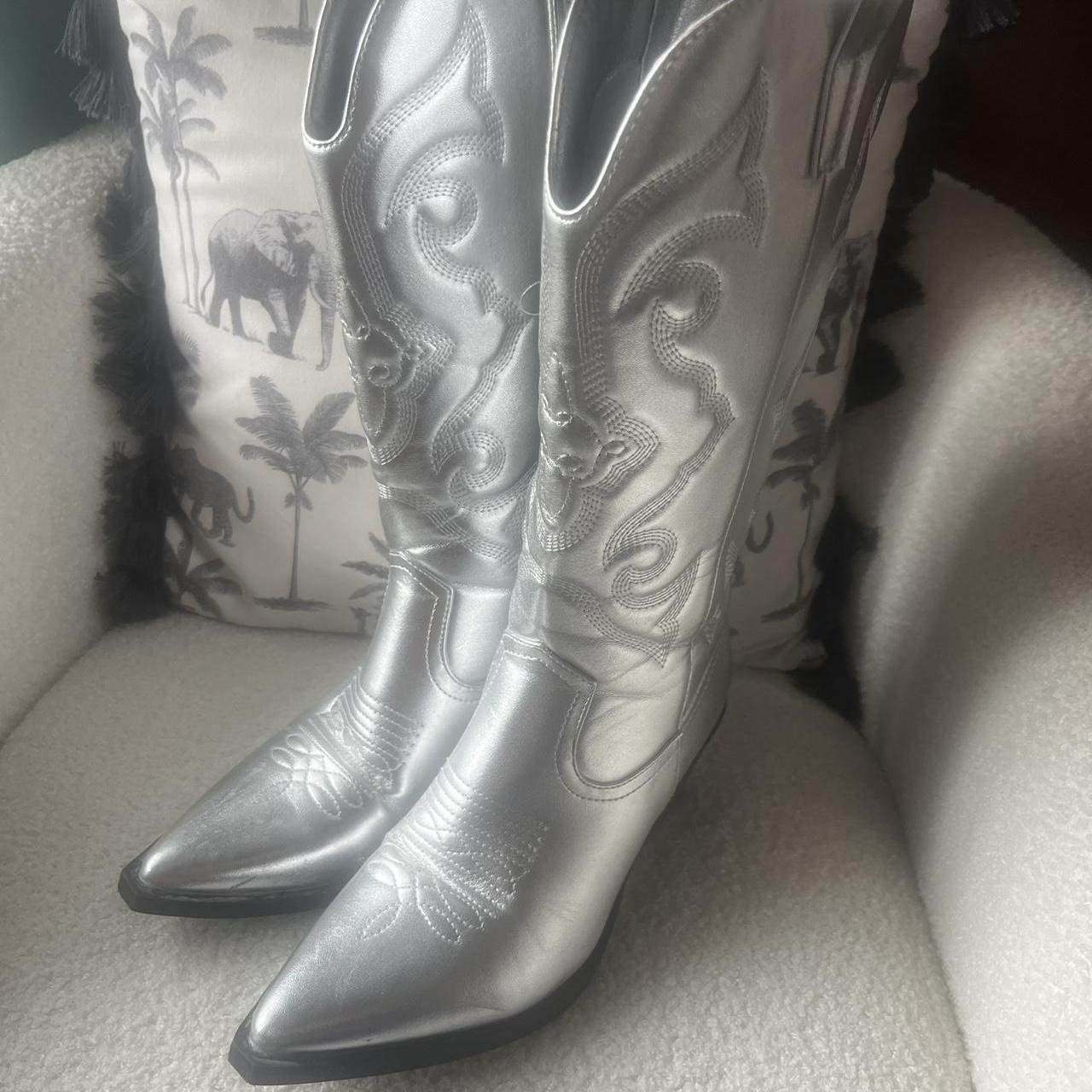 item listed by jordanne16