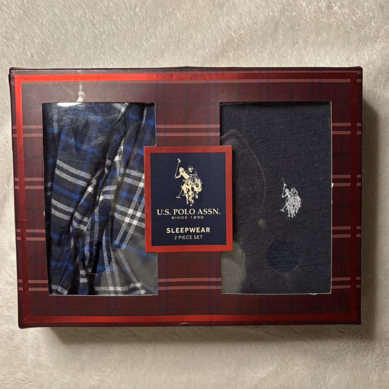item listed by jinhaescloset