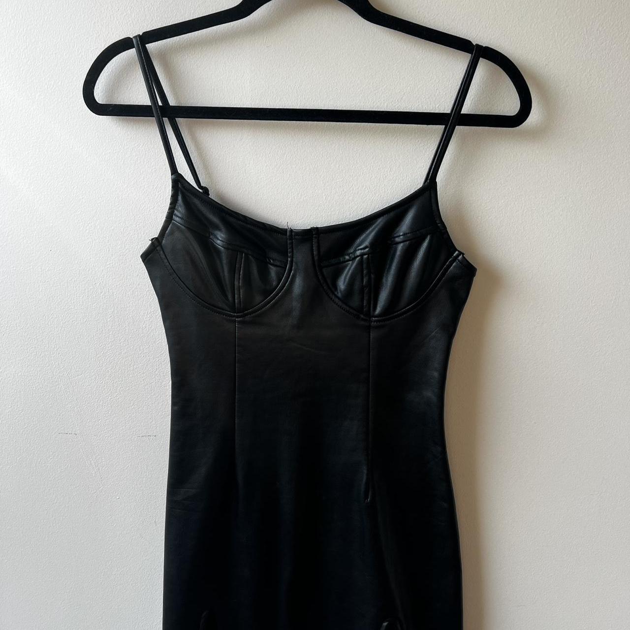 item listed by nikkimiles88