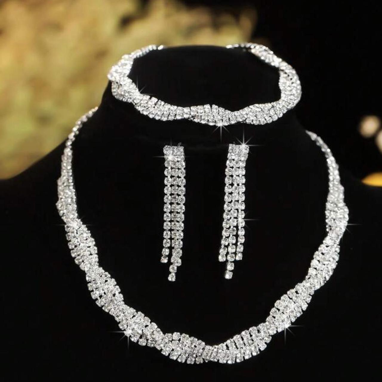 item listed by prestigebusiness1