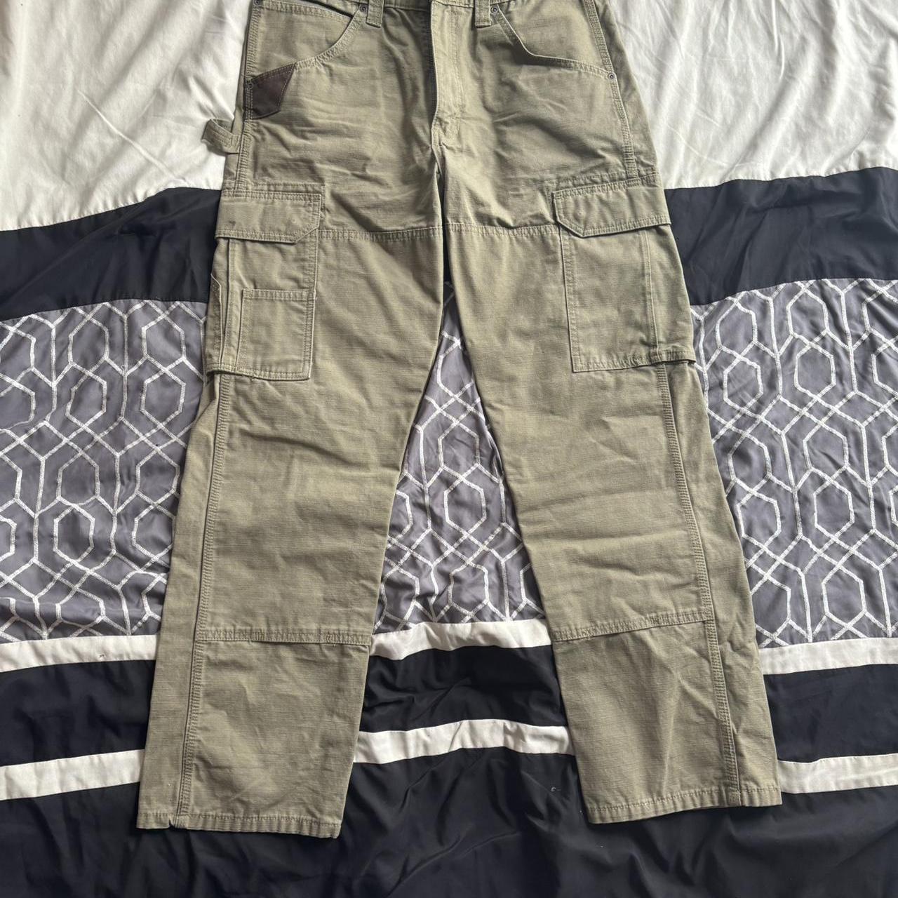 item listed by razrswitch