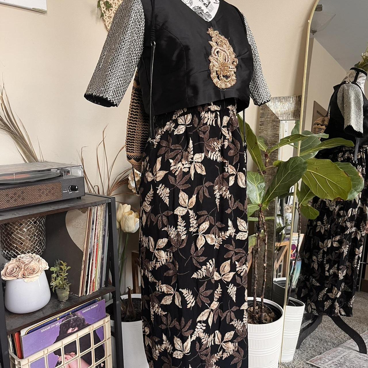 item listed by my_thrifty_pleasures
