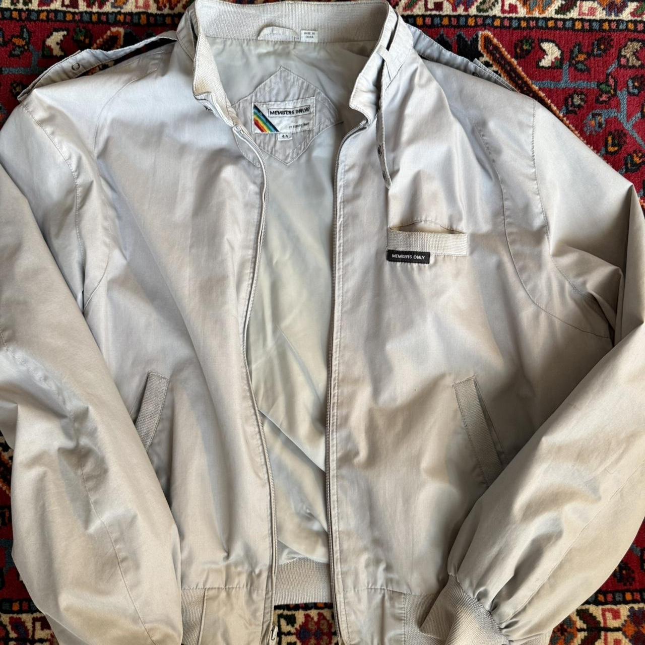 Vintage - light grey MEMEBERS ONLY light jacket ,... | Depop