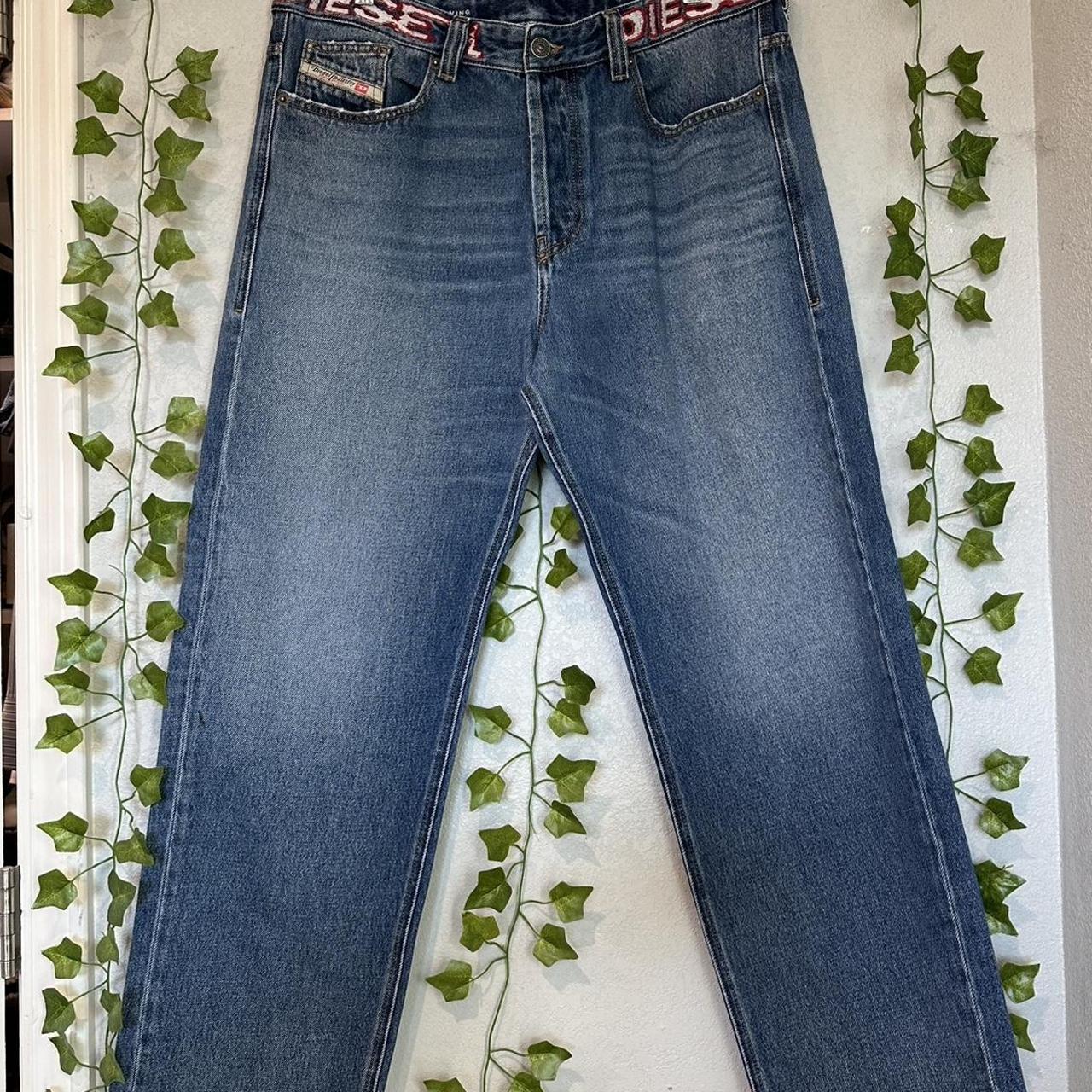 item listed by _melaniehernandez
