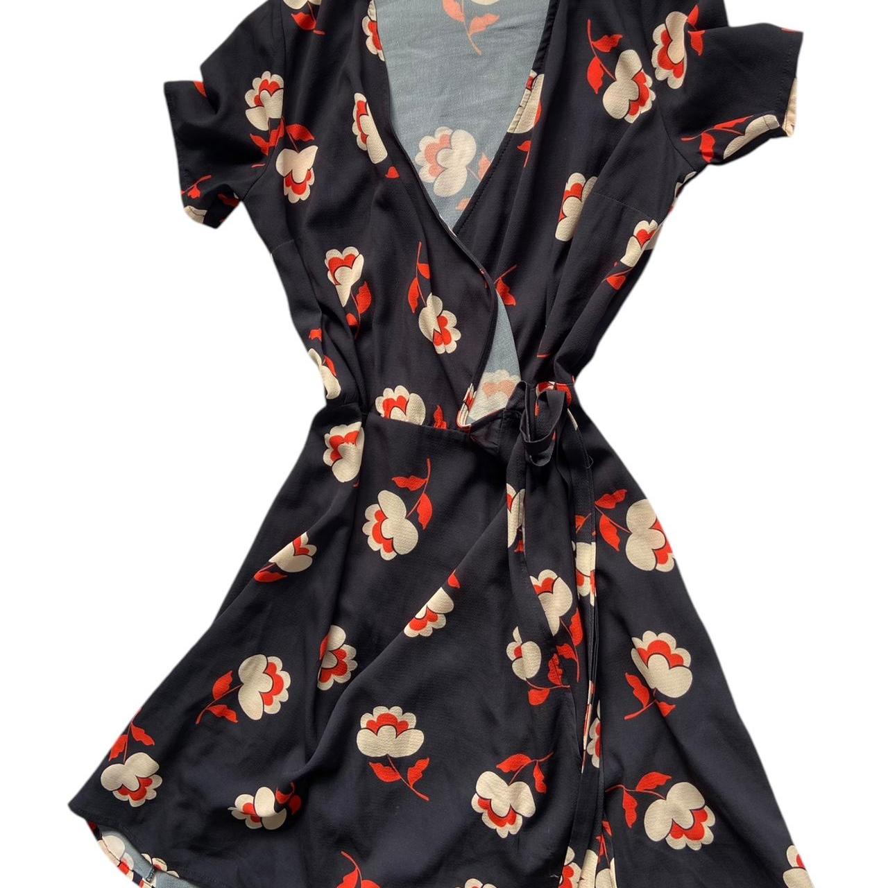item listed by 01violetsvintage