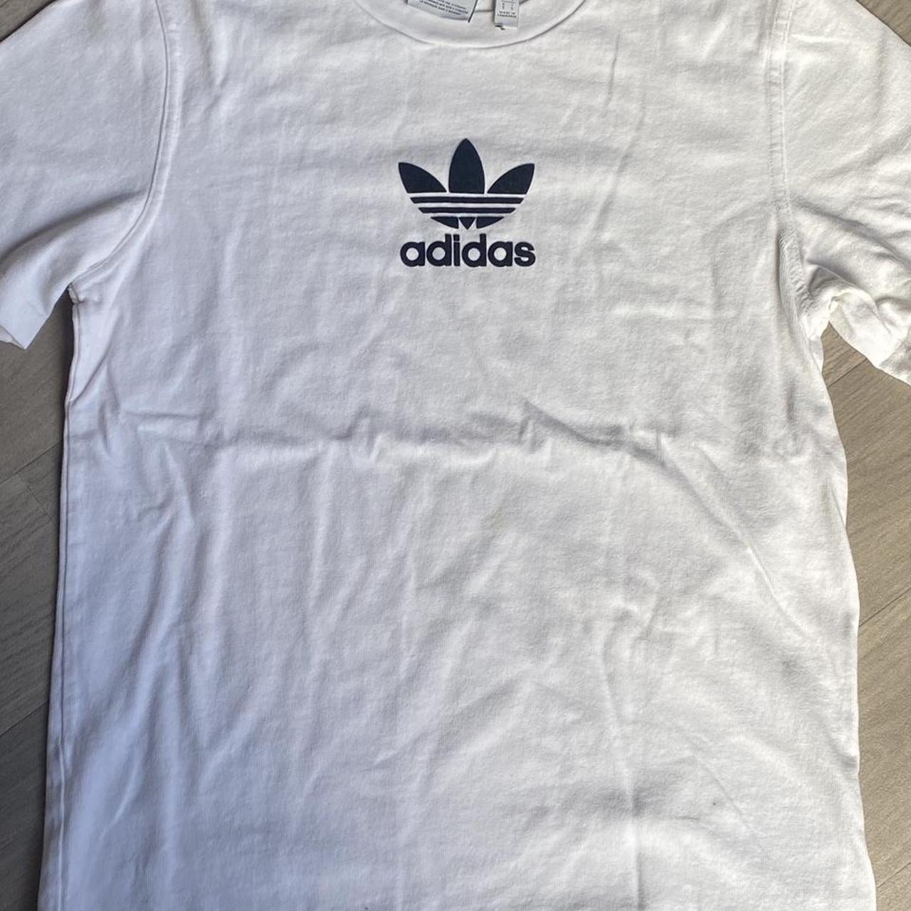 Adidas t shirt Size small and fits tts Velour... - Depop