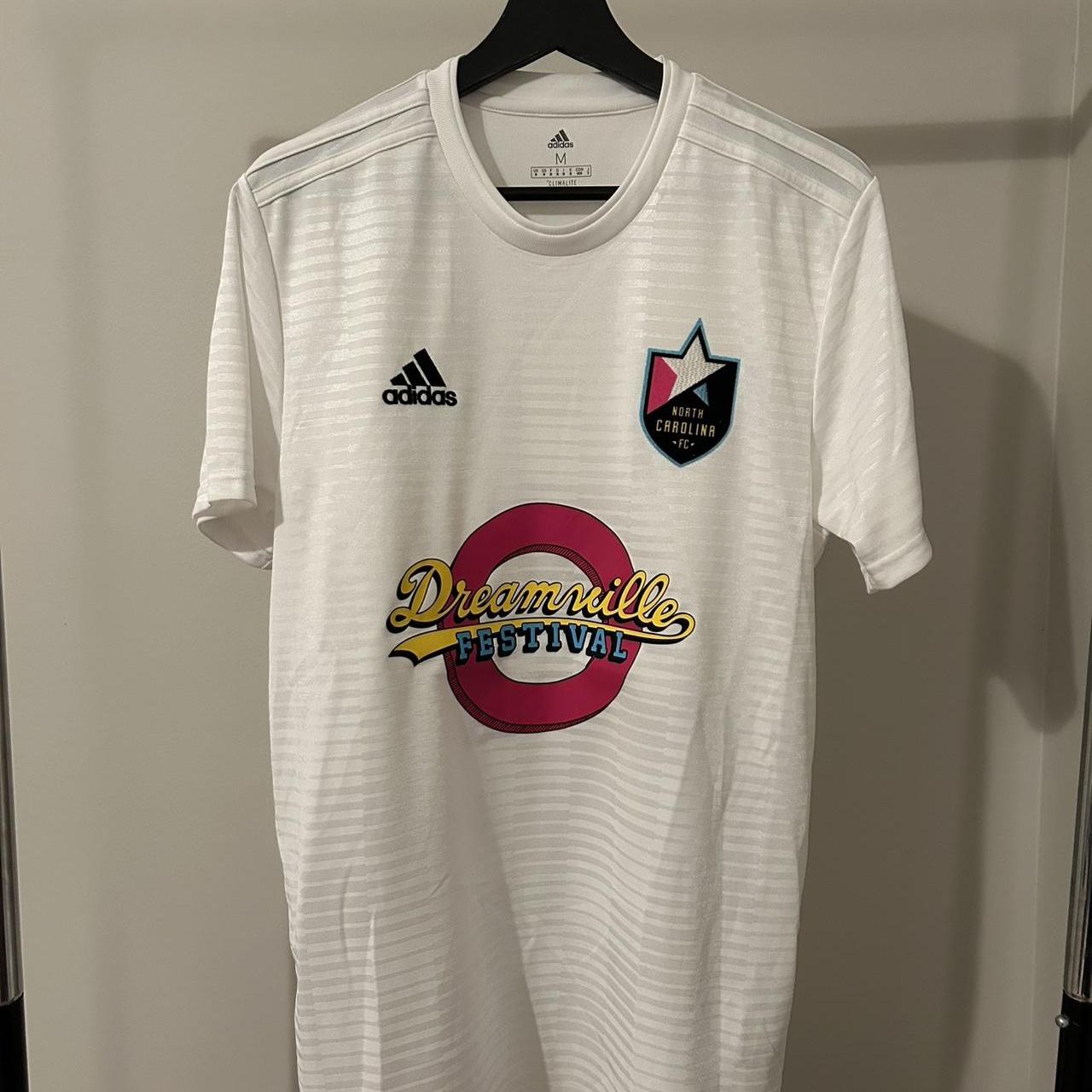 item listed by carrkits