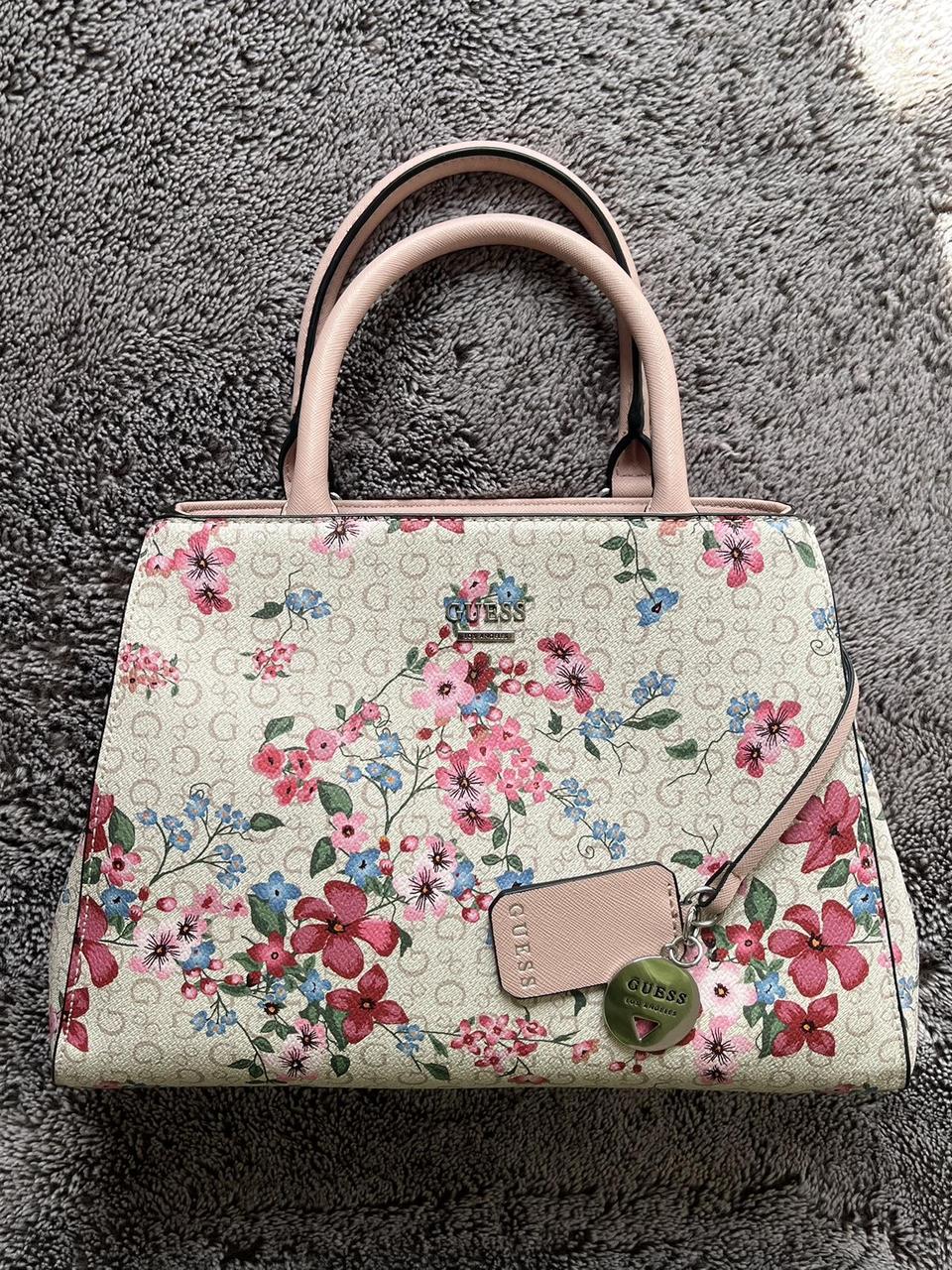 Guess hotsell floral bag