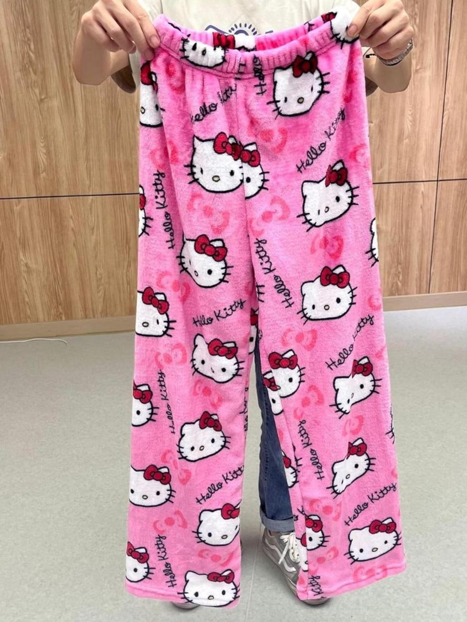 Hello kitty pajama pants 🩷 sz S - Depop