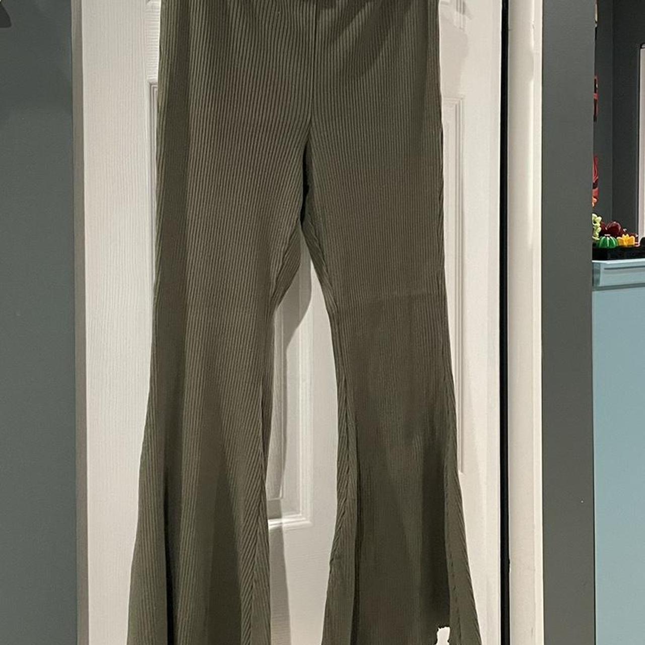 American Eagle The Everything Flare Legging Size XL Olive Green