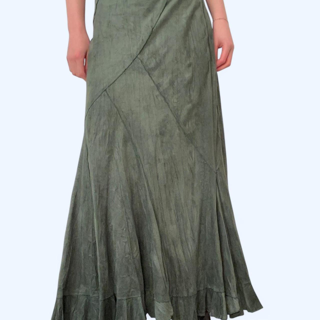 item listed by standoutfashion