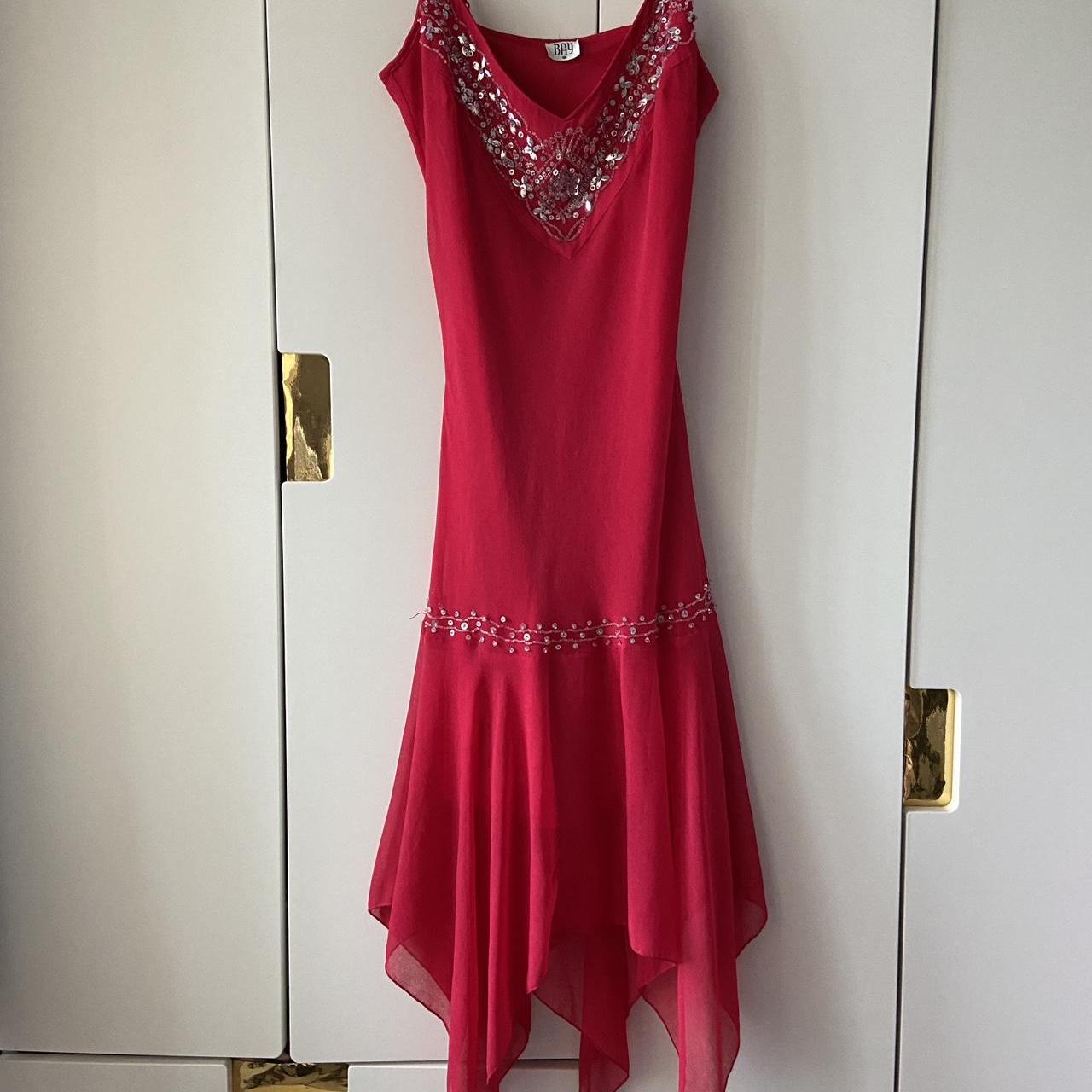 item listed by standoutfashion