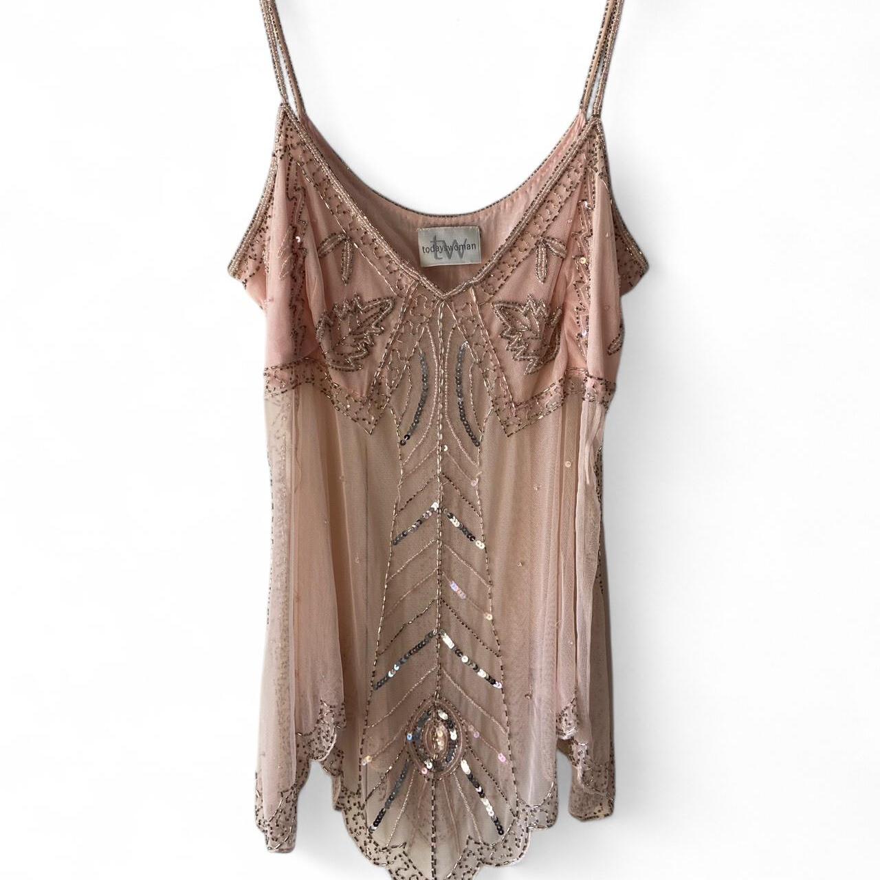 item listed by standoutfashion
