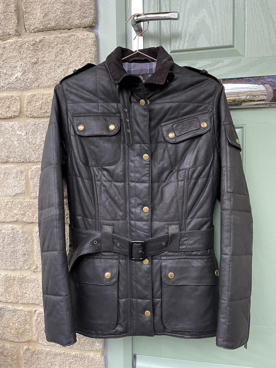 NEW WITHOUT store TAGS BARBOUR JACKET